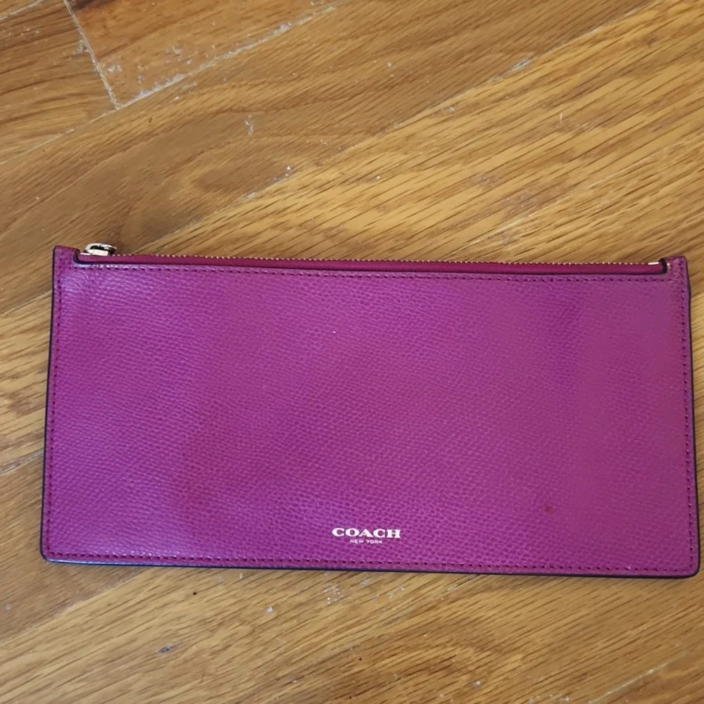 Coach East West pop crossbody